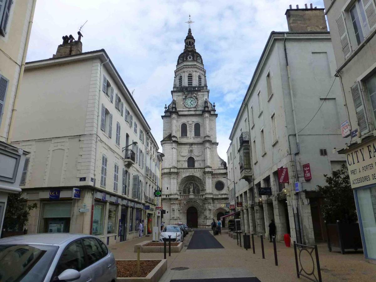 Le Jasmin Appart Spacieux Hyper Centre /Netflix Bourg-en-Bresse Exterior foto