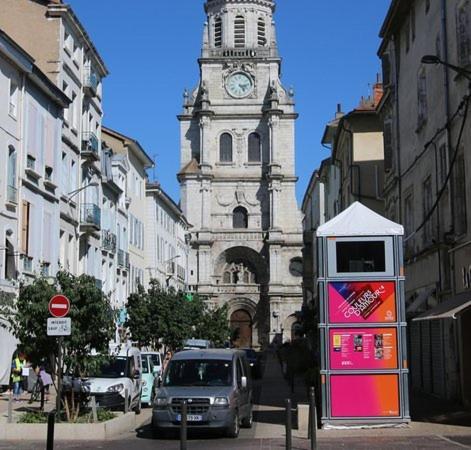 Le Jasmin Appart Spacieux Hyper Centre /Netflix Bourg-en-Bresse Exterior foto